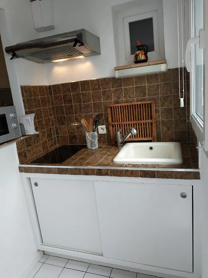 Studio Tout A Pieds Sanary-sur-Mer Apartment
