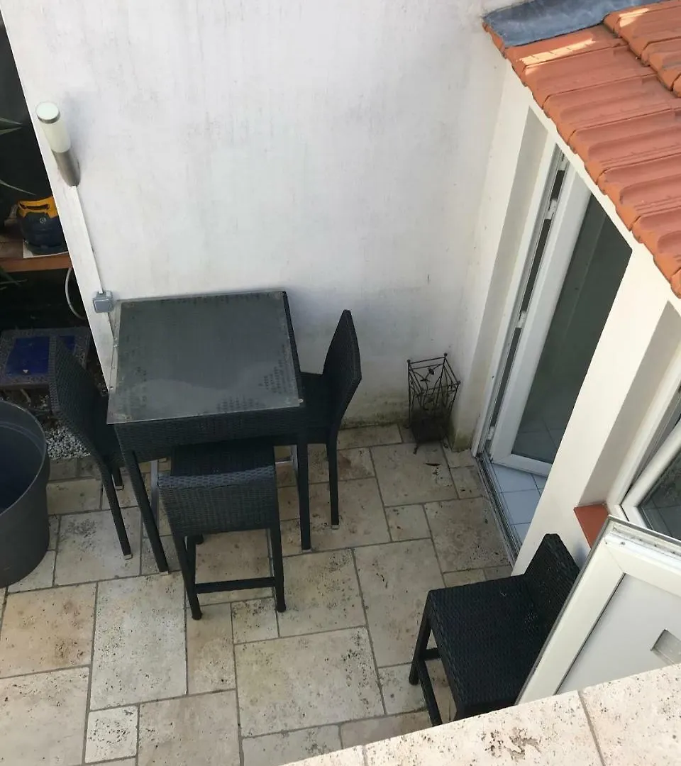 Apartment Studio Tout A Pieds Sanary-sur-Mer France